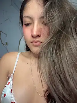 Gaby-Herrera online show from 11/13/25, 08:24