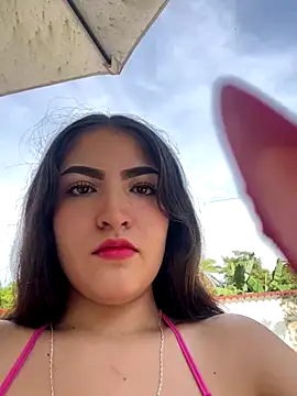 Snapshot of Gaby-Herrera chatting on 09/19/25, 08:24 Gaby-Herrera online show from 09/19/25, 08:24