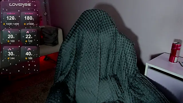 AkiraAsai online show from 12/18/25, 09:40