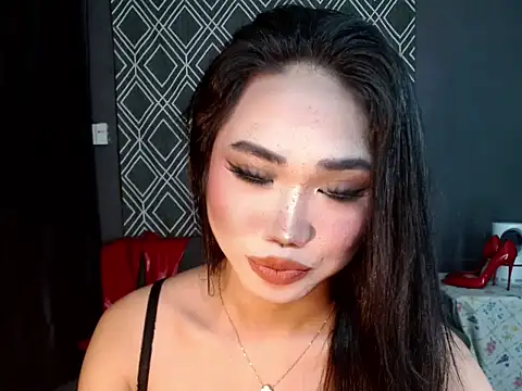 hugesignificant 69 online show from 11/04/25, 05:28