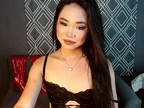 hugesignificant 69 online show from 10/12/25, 01:45