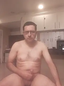 Snapshot of Gearsuit chatting on 12/15/25, 12:55 Gearsuit online show from 12/15/25, 12:55