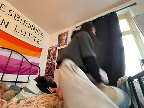 Styxlust online show from 04/15/26, 05:28