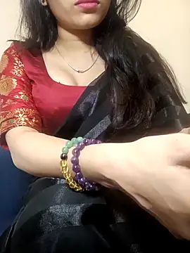 TheSassyGirl7 online show from 02/04/26, 06:25