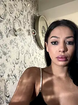 Bella Vixen  online show from 09/09/25, 09:57