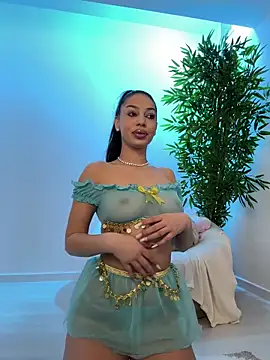 Bella Vixen  online show from 02/08/26, 06:38