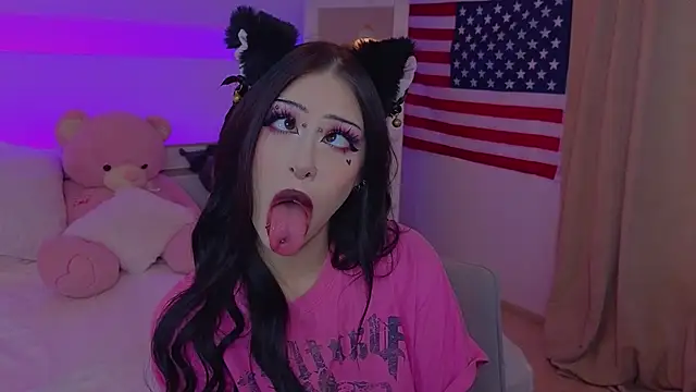 venomeowww   online show from 02/05/26, 04:08