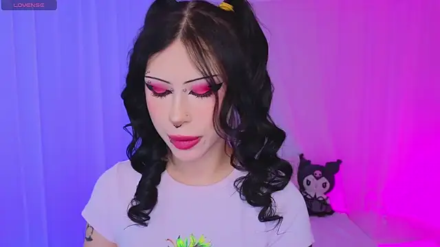 venomeowww   online show from 11/30/25, 04:13