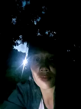 Lisa pusy online show from 10/22/25, 10:41