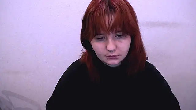 Snapshot of Mina_sky_ chatting on 10/22/25, 06:57 Mina sky  online show from 10/22/25, 06:57