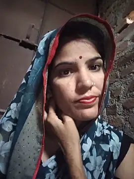 Snapshot of Riya_jaan12 chatting on 06/01/26, 04:02 Riya jaan12 online show from 06/01/26, 04:02