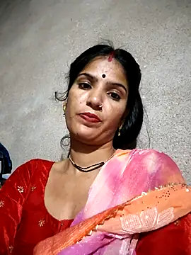 Riya jaan12 online show from 04/26/26, 03:42