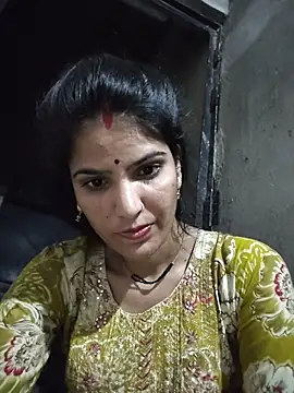 Riya jaan12 online show from 05/27/26, 05:42