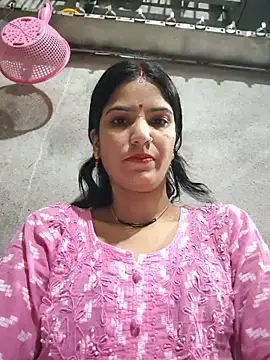 Snapshot of Riya_jaan12 chatting on 06/05/26, 12:48 Riya jaan12 online show from 06/05/26, 12:48
