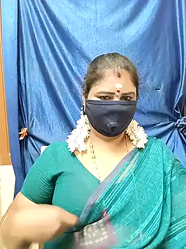 Snapshot of sushma26 chatting on 09/26/25, 01:07 sushma26 online show from 09/26/25, 01:07