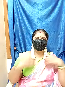 Snapshot of sushma26 chatting on 10/03/25, 07:04 sushma26 online show from 10/03/25, 07:04