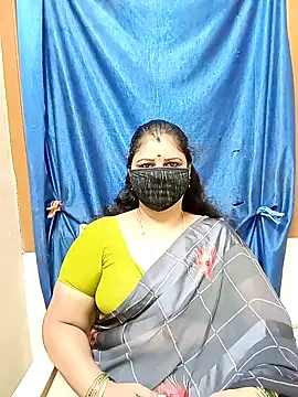 Snapshot of sushma26 chatting on 10/07/25, 07:53 sushma26 online show from 10/07/25, 07:53