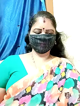 sushma26 online show from 04/18/26, 07:18