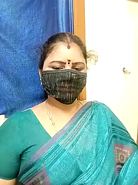 Snapshot of sushma26 chatting on 11/15/25, 05:17 sushma26 online show from 11/15/25, 05:17