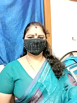 Snapshot of sushma26 chatting on 10/29/25, 08:02 sushma26 online show from 10/29/25, 08:02