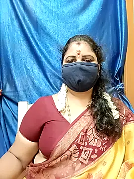 Snapshot of sushma26 chatting on 09/20/25, 10:20 sushma26 online show from 09/20/25, 10:20