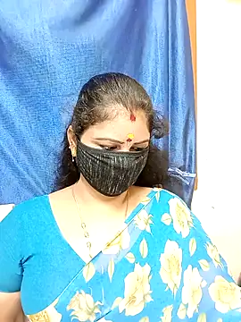 Snapshot of sushma26 chatting on 10/15/25, 02:47 sushma26 online show from 10/15/25, 02:47