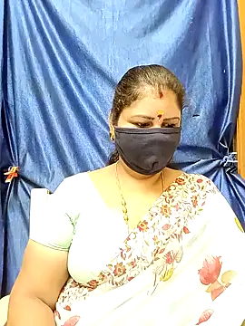 Snapshot of sushma26 chatting on 09/23/25, 10:39 sushma26 online show from 09/23/25, 10:39