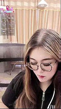 Sweetfeifei online show from 09/24/25, 06:31