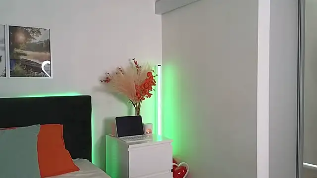 Sammy Peekss online show from 04/22/26, 08:10