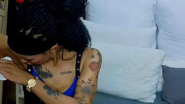 CaramelNatashaxx online show from 10/11/25, 12:22