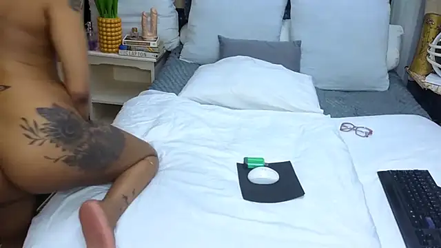 CaramelNatashaxx online show from 01/07/26, 09:09