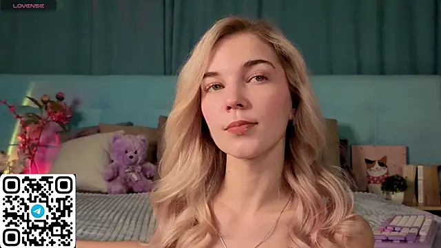 Aurora Bennet online show from 03/04/26, 01:02