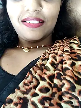 AnanyaKapoor89 online show from 09/18/25, 06:05