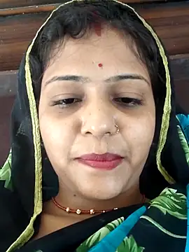 AnanyaKapoor89 online show from 10/10/25, 05:08