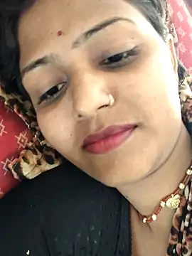 AnanyaKapoor89 online show from 10/15/25, 06:44