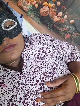 anubabysk12 online show from 11/23/25, 12:42