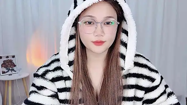 Dec-7758 online show from 11/01/25, 06:19