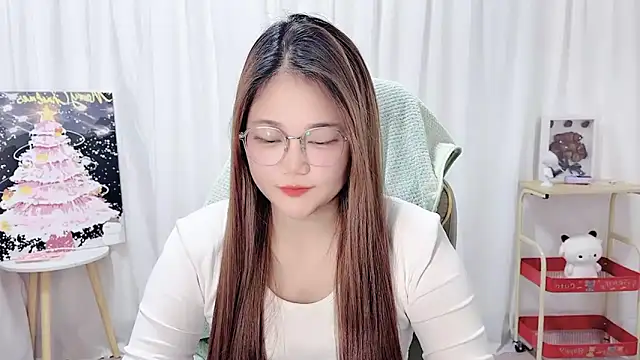 Dec-7758 online show from 12/17/25, 02:55