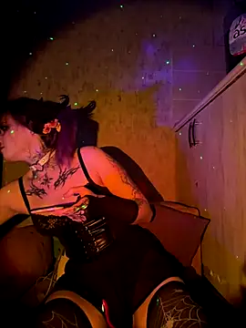 n1ghtcloud online show from 10/24/25, 05:45