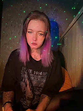 n1ghtcloud online show from 11/16/25, 10:24