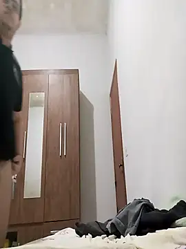 Juliao2030 online show from 12/21/25, 09:11