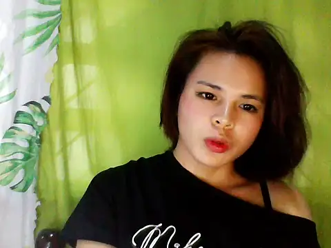 kera metina online show from 11/18/25, 01:43