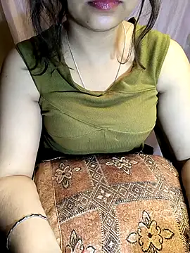 queenbuggi online show from 02/28/26, 06:35