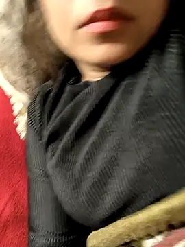 queenbuggi online show from 02/28/26, 06:40