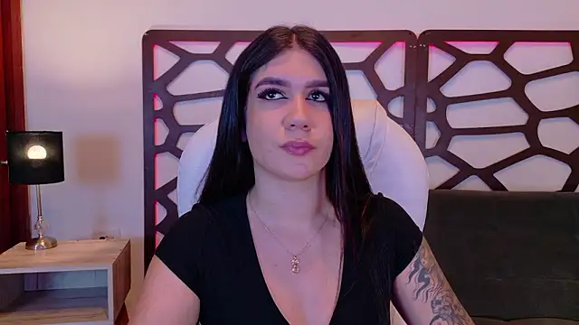 kloe bella online show from 02/10/26, 12:59