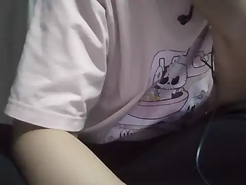 trucnhan6020 online show from 09/08/25, 05:34