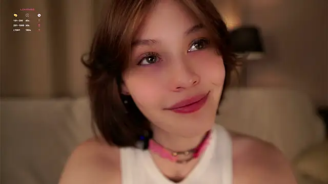 Snapshot of LurleneRamo chatting on 10/15/25, 01:04 LurleneRamo online show from 10/15/25, 01:04