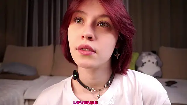 Snapshot of LurleneRamo chatting on 05/21/26, 01:03 LurleneRamo online show from 05/21/26, 01:03