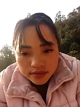 Snapshot of Lee_coope chatting on 12/02/25, 12:44 Lee coope online show from 12/02/25, 12:44