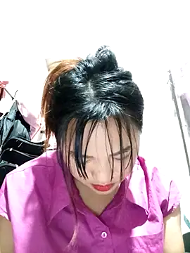 Snapshot of Lee_coope chatting on 10/14/25, 01:06 Lee coope online show from 10/14/25, 01:06